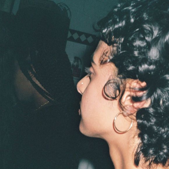 Meet your Posher, Yumna - Picture 1 of 1